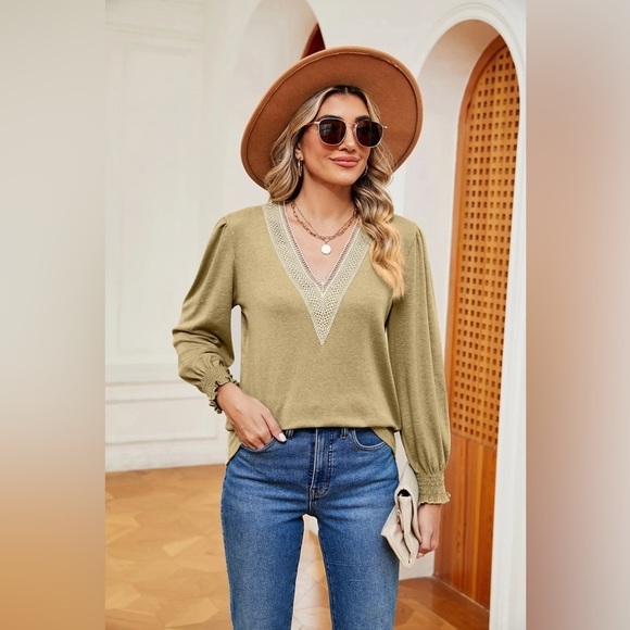 Color Sync V-Neck Top With Long Sleeve Top - Picture 2 of 5